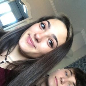 Meet your Posher, Brianna